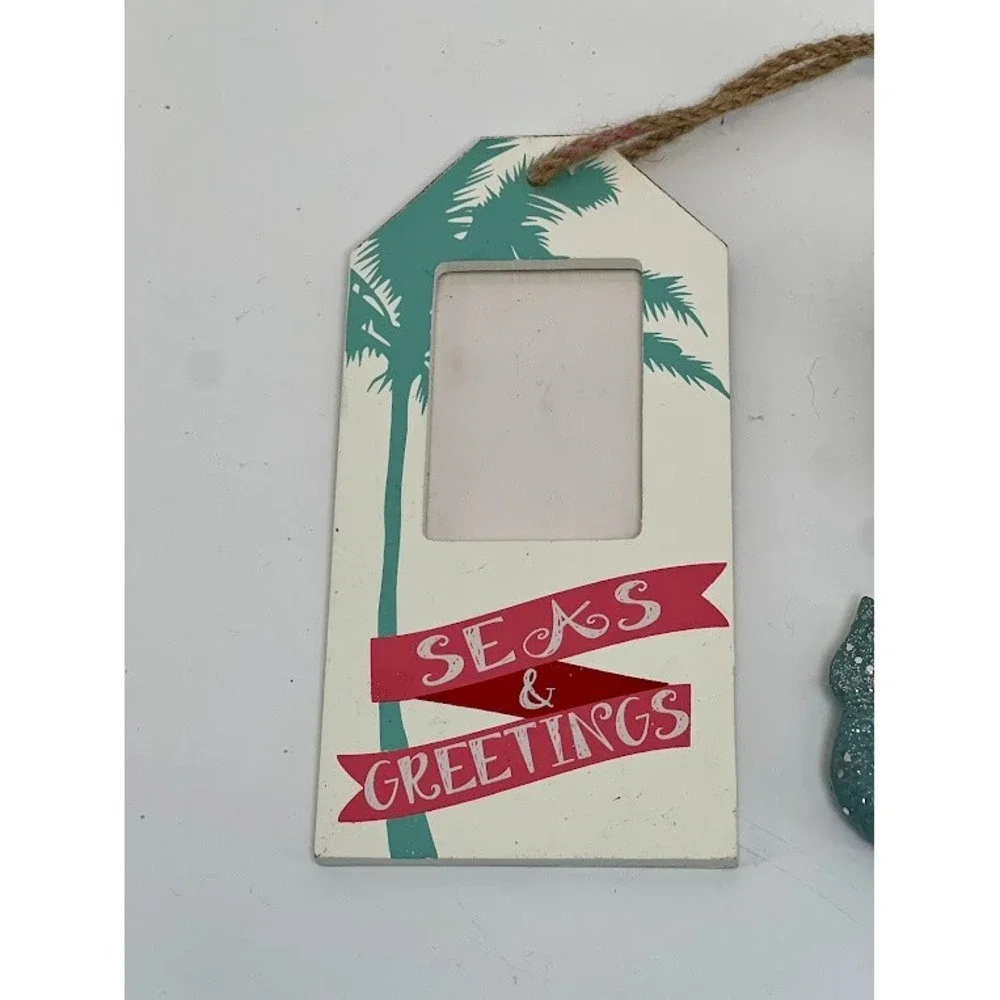 Christmas‎ Ornaments Lot of 3 Beach Theme Mermaid, Seas and Greetings, Coral